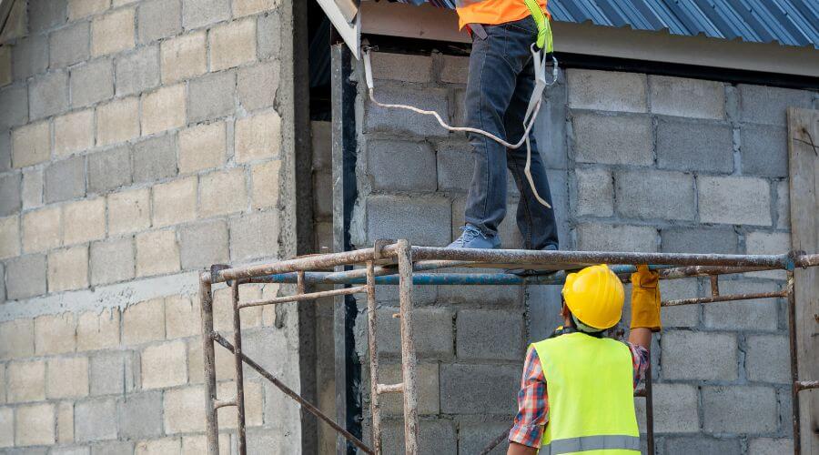 Professional gutter cleaning in Nottawa, MI